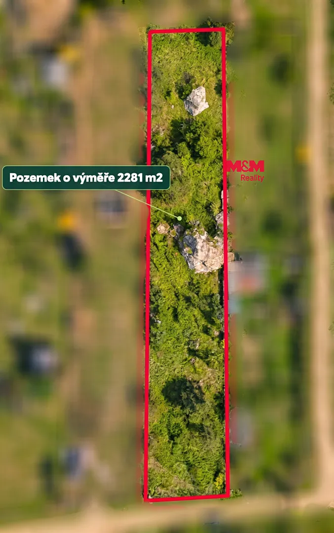 Prodej stavebního pozemku 2281 m²